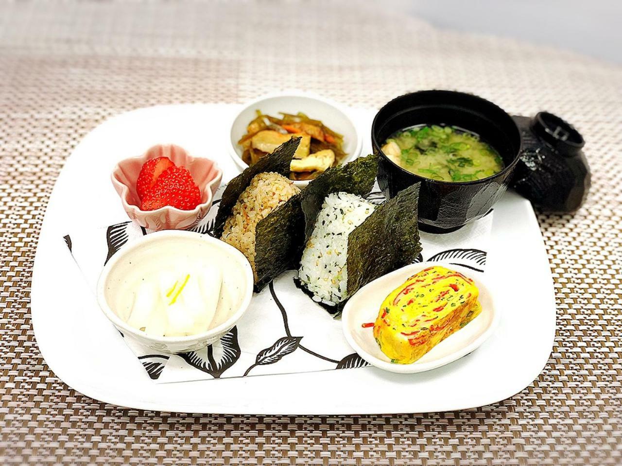 Hotel W-Party-W Group Hotels And Resorts- 川口 外观 照片