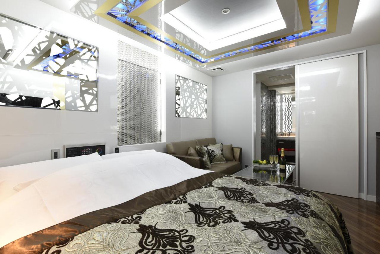 Hotel W-Party-W Group Hotels And Resorts- 川口 外观 照片
